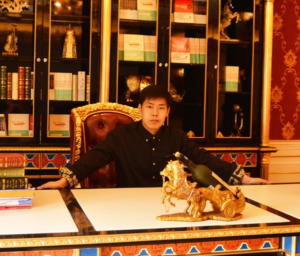 瘦天鹅创始人财神叔